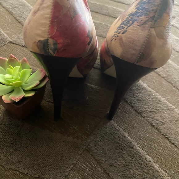 Aldo Platforms - Picture 4 of 6